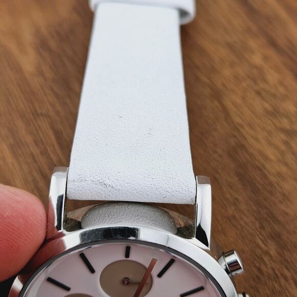 DKNY Whiteout White Watch NY-2157 Neds Battery